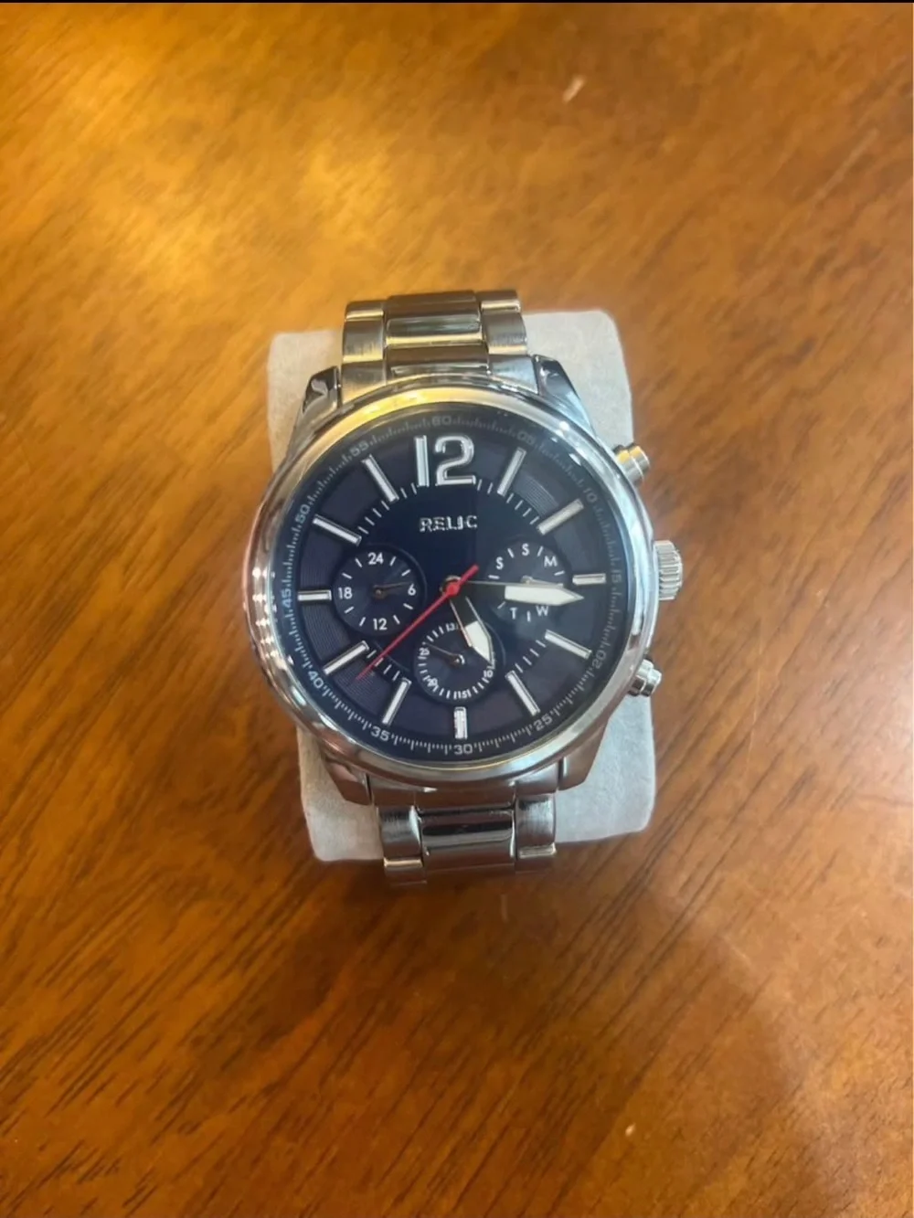 Relic Men's Silver Bracelet Watch with Black Dial